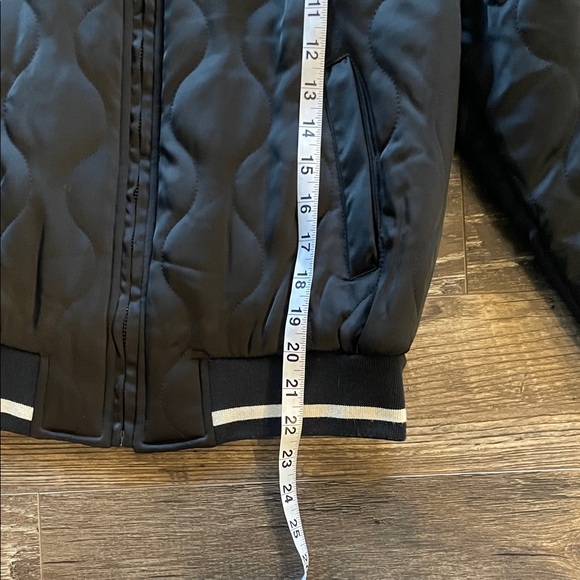 Modern Supply by Sanctuary Black Quilted Bomber Jacket Size Small - Picture 6 of 11